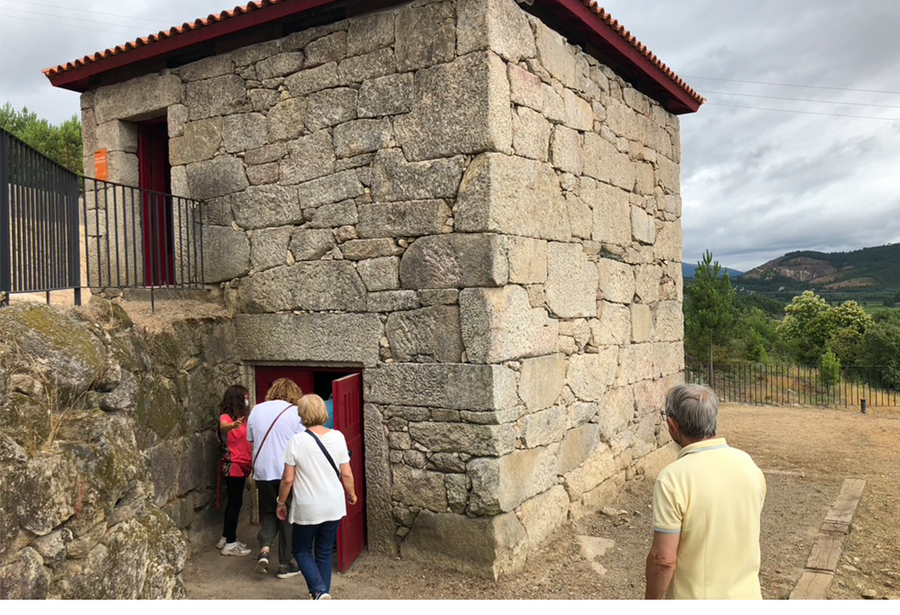 adega lagar rupestre barrocas